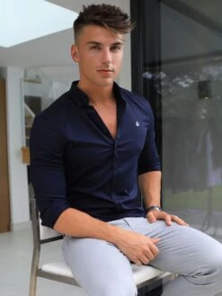 Worcester Fitted Stretch Shirt - Navy