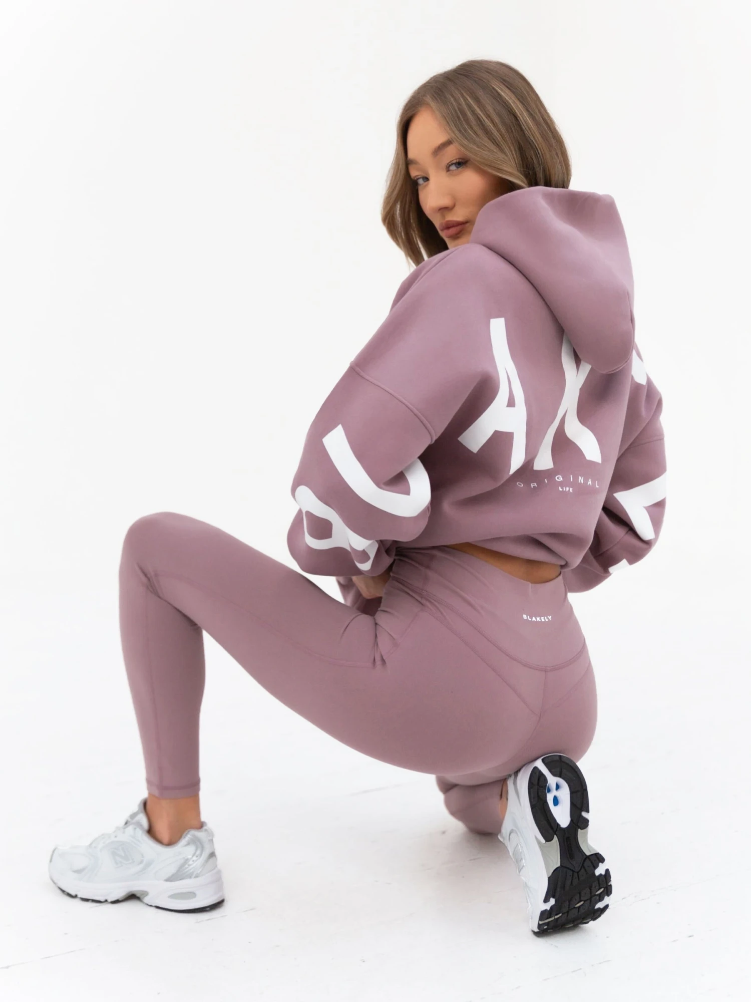 Isabel Hoodie & Leggings Set - Dusty Pink 3 Isabel Hoodie & Leggings Set - Dusty Pink