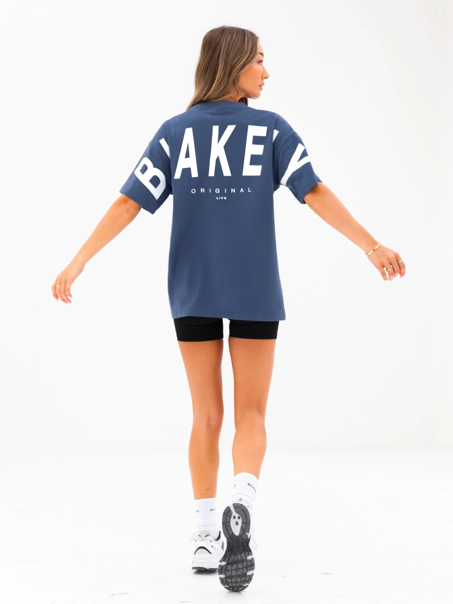 Isabel Oversized T-Shirt - Blue 5 Isabel Oversized T-Shirt - Blue - Image 3