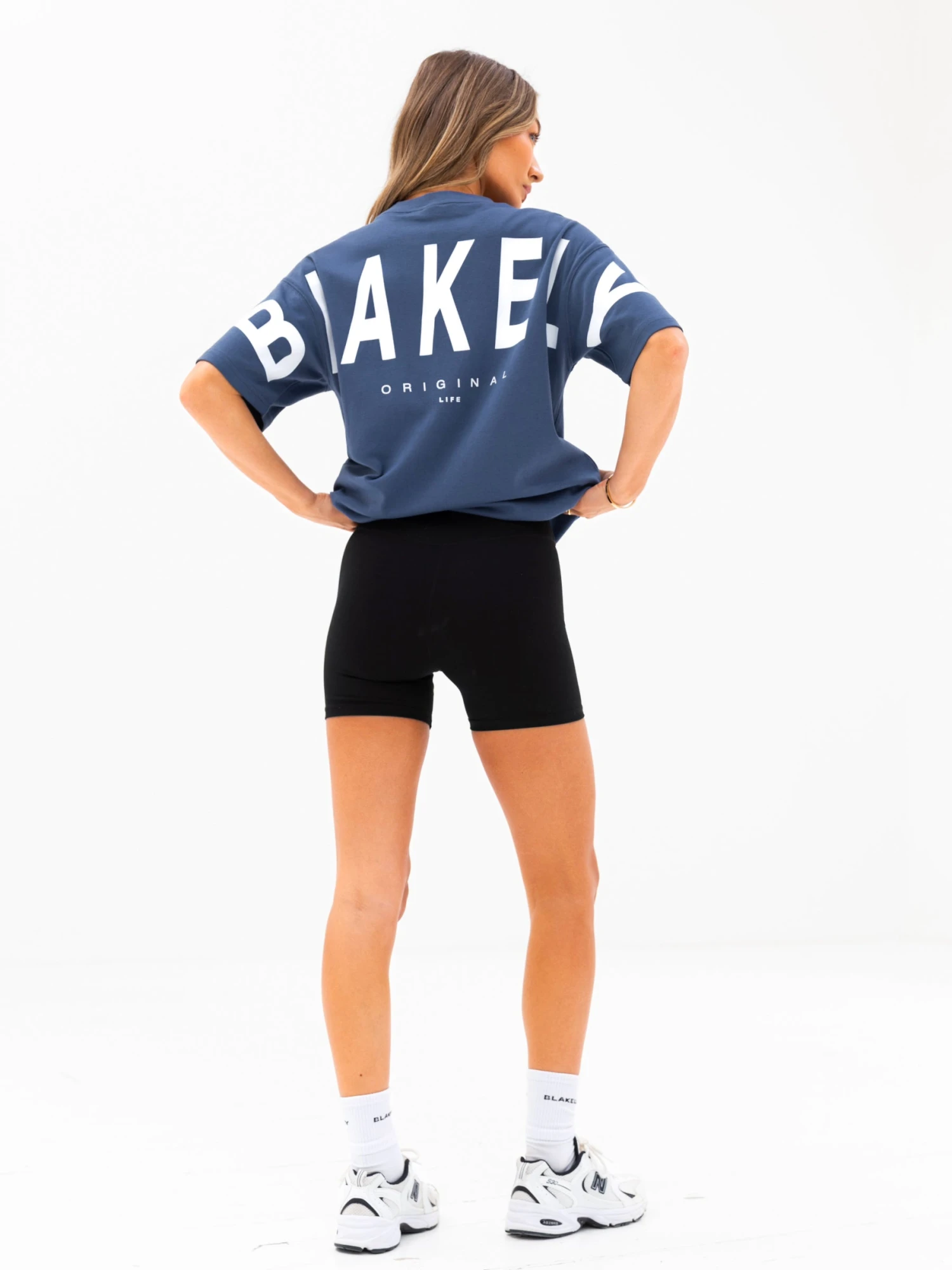 Isabel Oversized T-Shirt - Blue 8 Isabel Oversized T-Shirt - Blue - Image 6