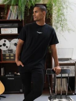 Statement Relaxed T-Shirt - Black -Blakely 196TBlack03D