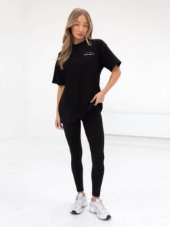 Arched Active Studios Oversized T-Shirt - Black -Blakely 197c Black 05D