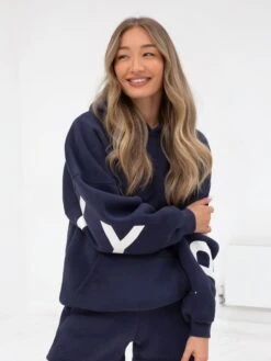 Isabel Oversized Hoodie - Classic Navy 12 Isabel Oversized Hoodie - Classic Navy -Blakely 2011WNavy 03D