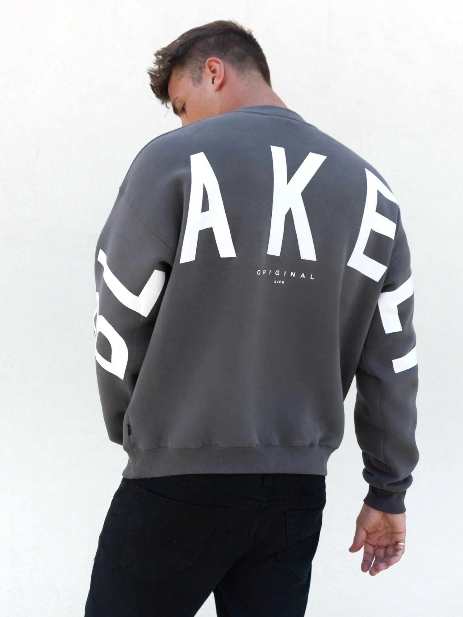 Idris Oversized Jumper - Charcoal 5 Idris Oversized Jumper - Charcoal - Image 3