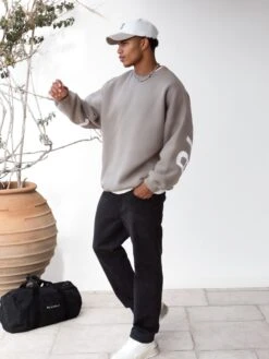 Idris Oversized Jumper - Safari Green -Blakely 2046AD 1