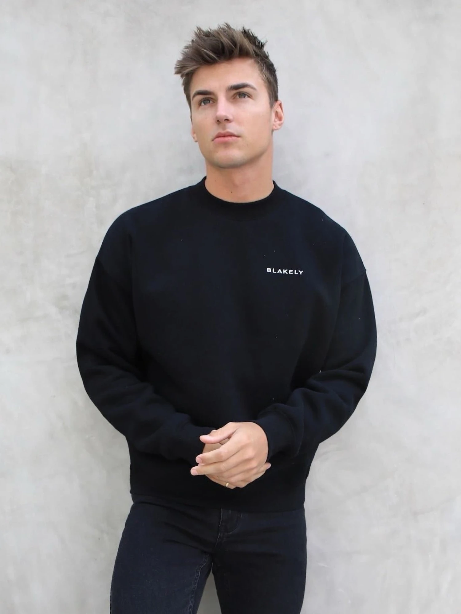 Series Relaxed Jumper - Black 3 Series Relaxed Jumper - Black