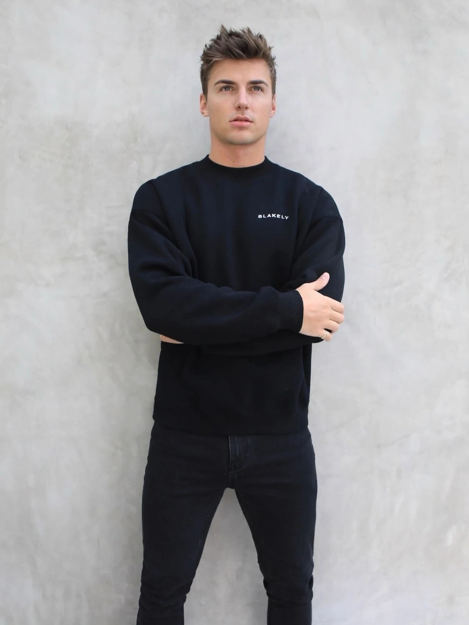 Series Relaxed Jumper - Black 4 Series Relaxed Jumper - Black - Image 2