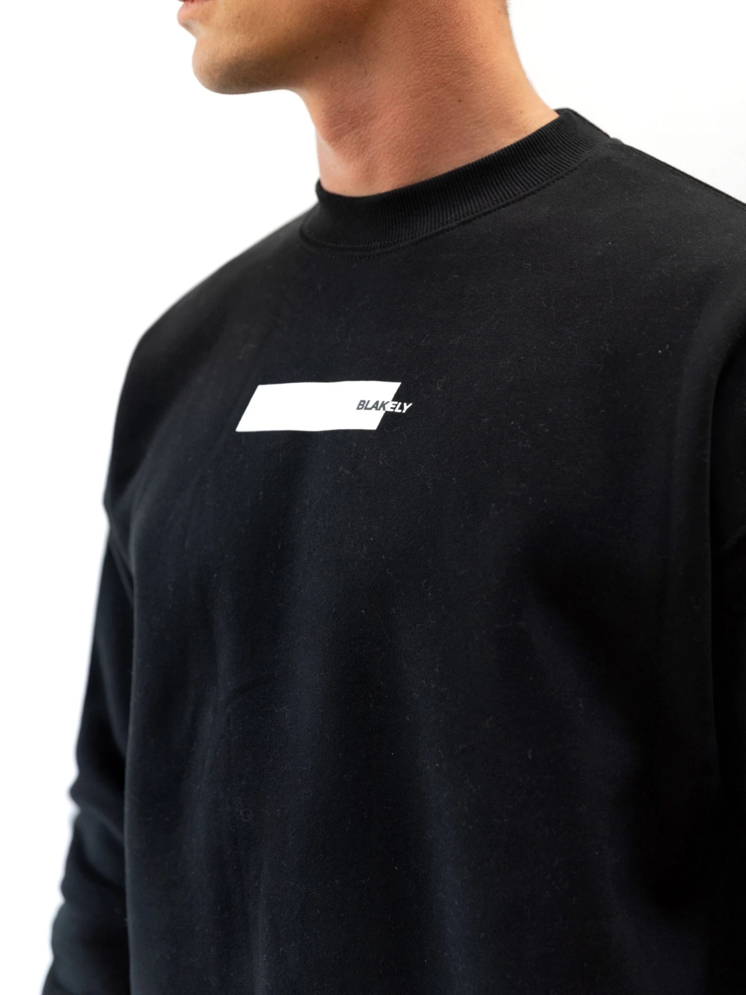 Kobe Italic Relaxed Jumper - Black 7 Kobe Italic Relaxed Jumper - Black - Image 5