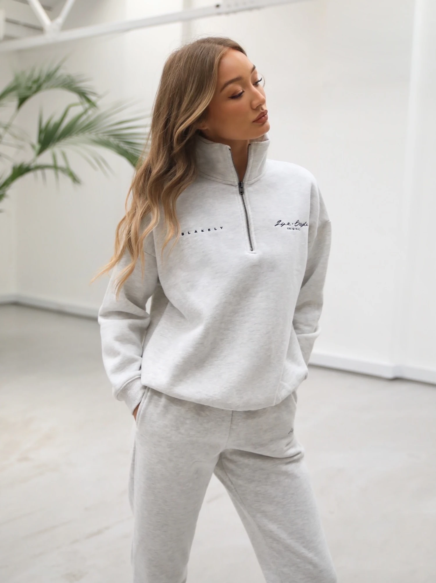 Life & Style 1/4 Zip Jumper - Marl White 8 Life & Style 1/4 Zip Jumper - Marl White - Image 6