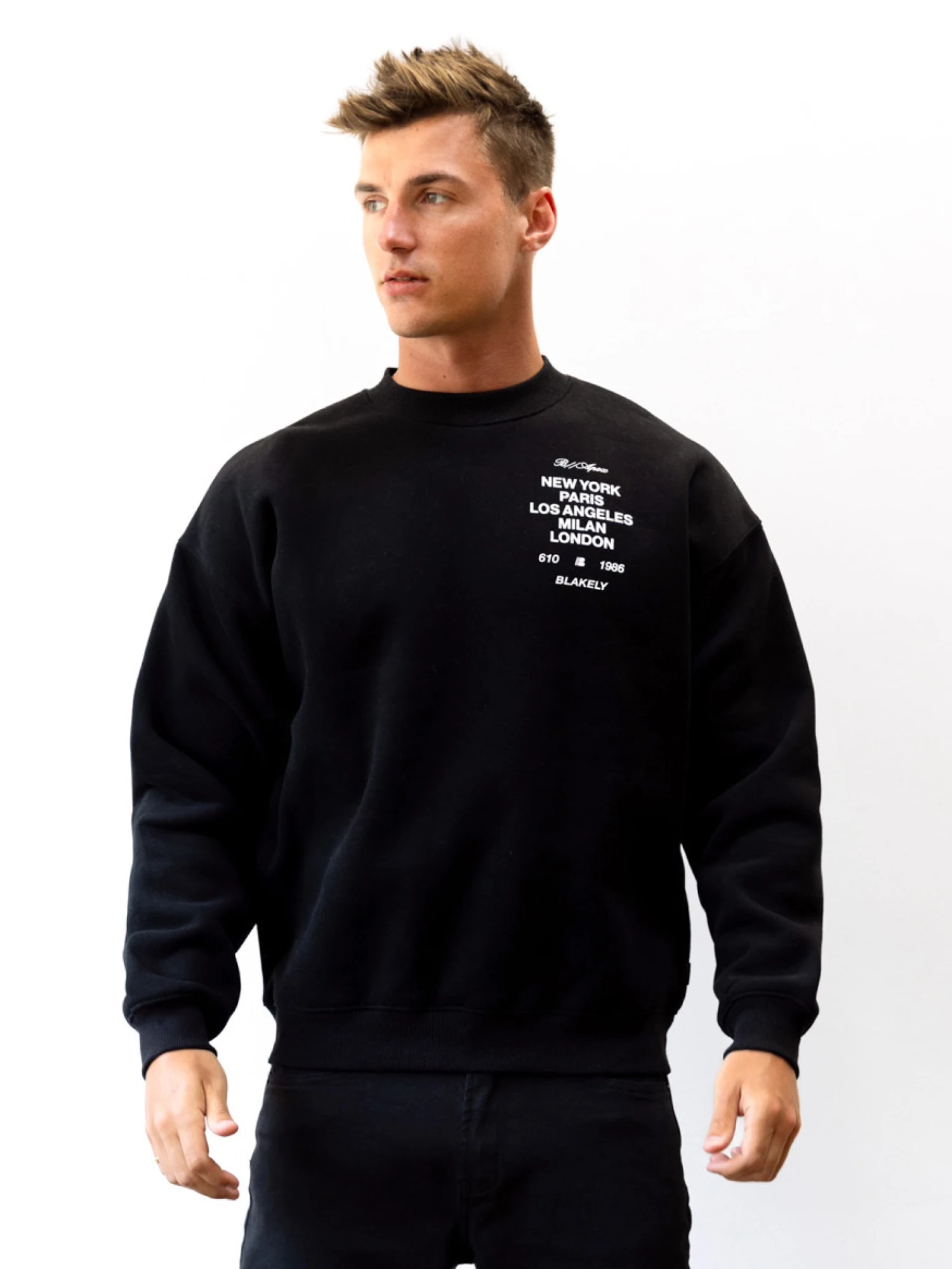 Apex 610 Relaxed Jumper - Black 3 Apex 610 Relaxed Jumper - Black