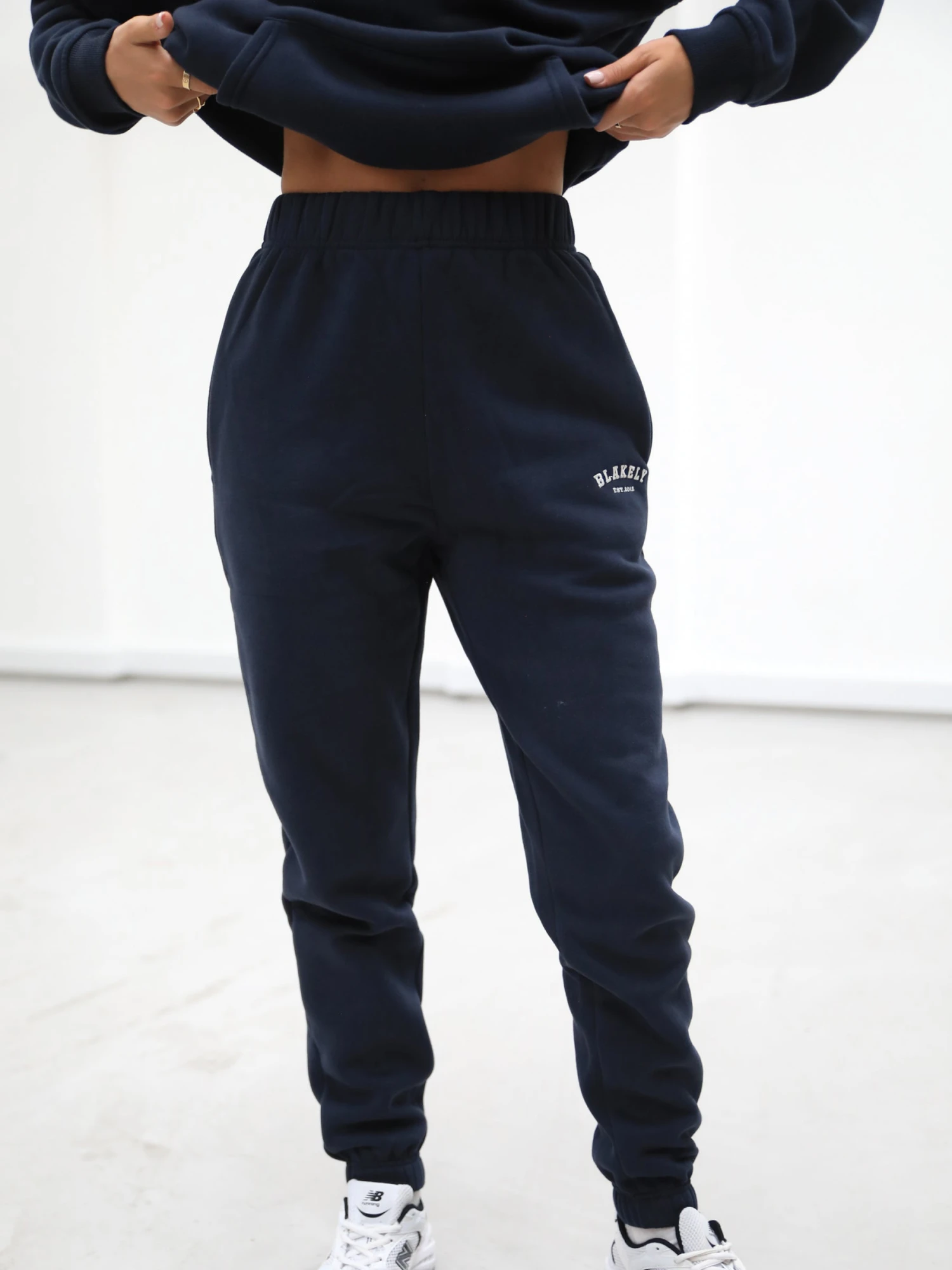 Heritage Sweatpants - Dark Navy 5 Heritage Sweatpants - Dark Navy - Image 3