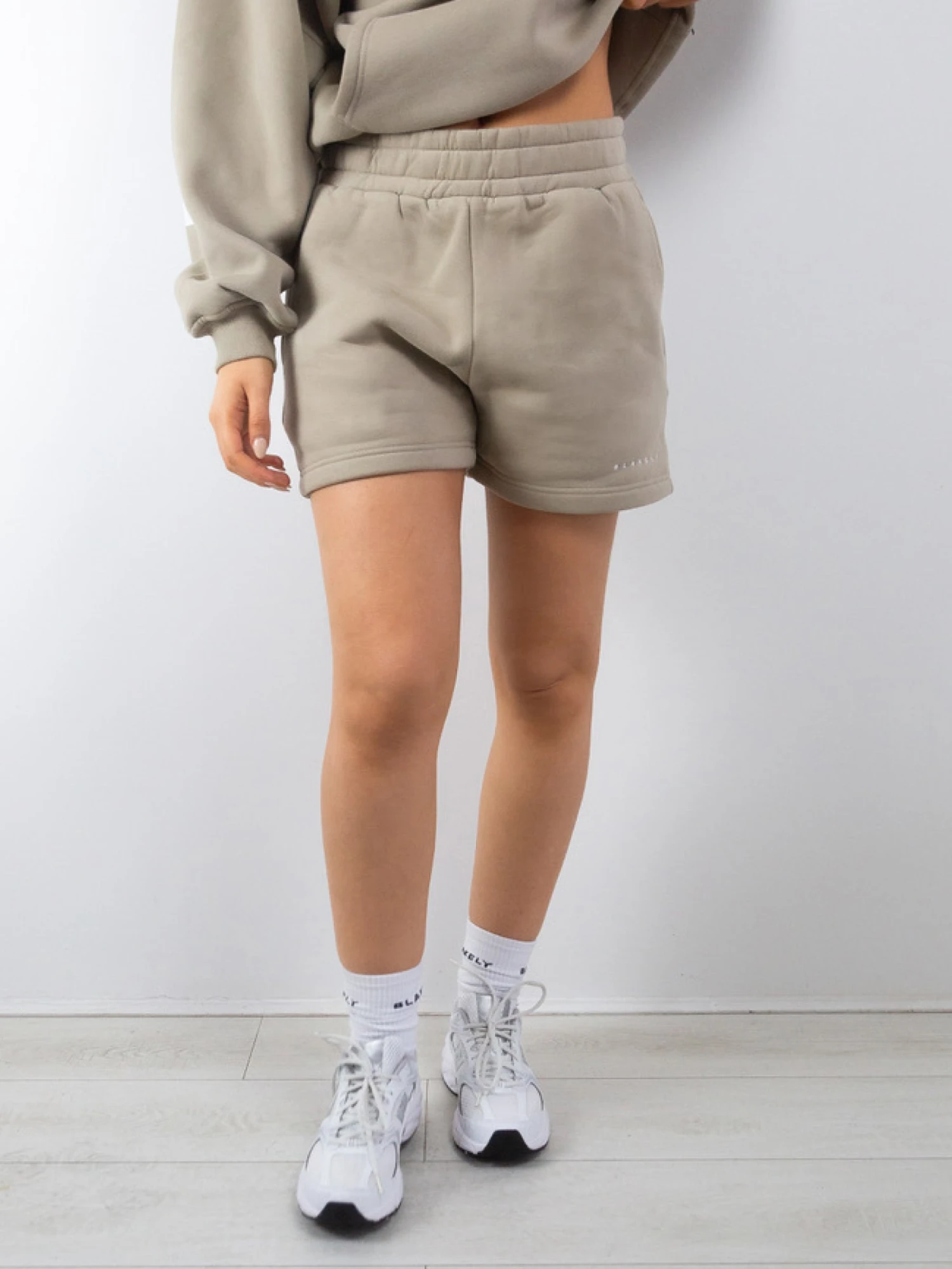 Isabel Jogger Shorts - Beige 10 Isabel Jogger Shorts - Beige - Image 8