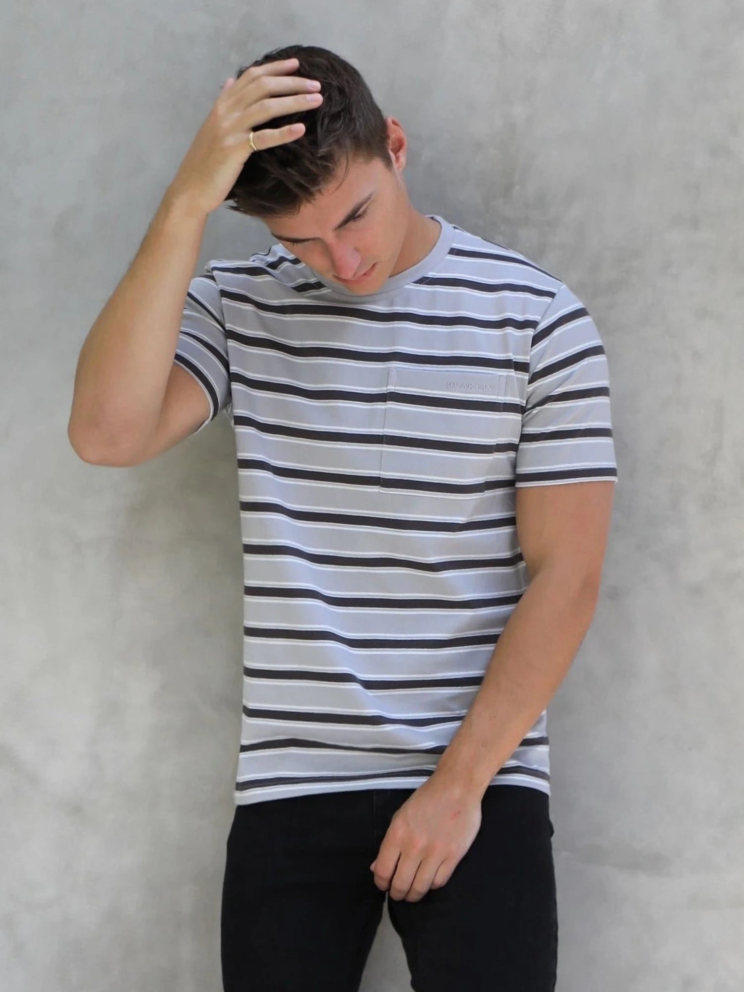 Alban Relaxed T-Shirt - Grey 7 Alban Relaxed T-Shirt - Grey - Image 5