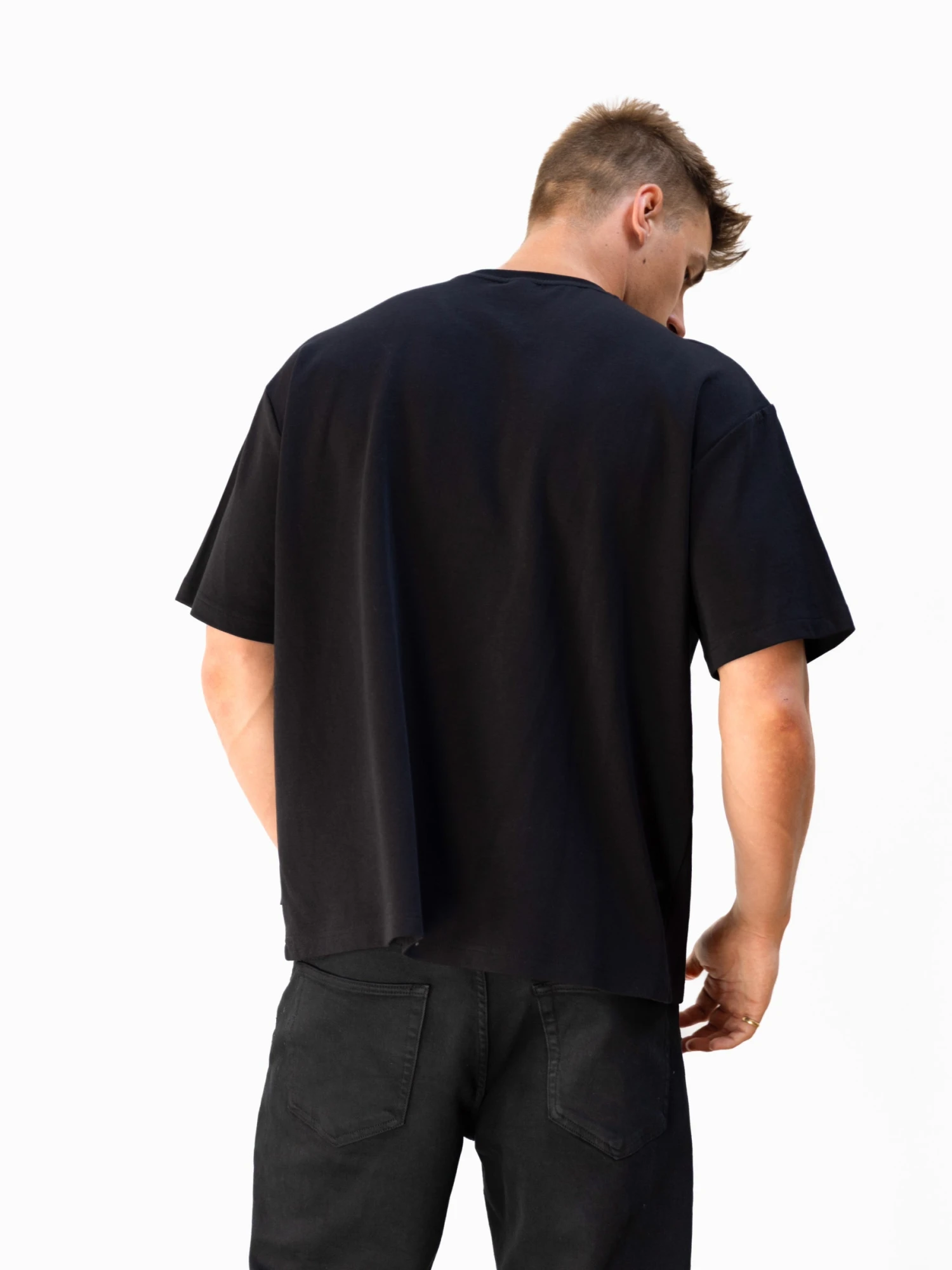 Logo Unfitted T-Shirt - Black 5 Logo Unfitted T-Shirt - Black - Image 3