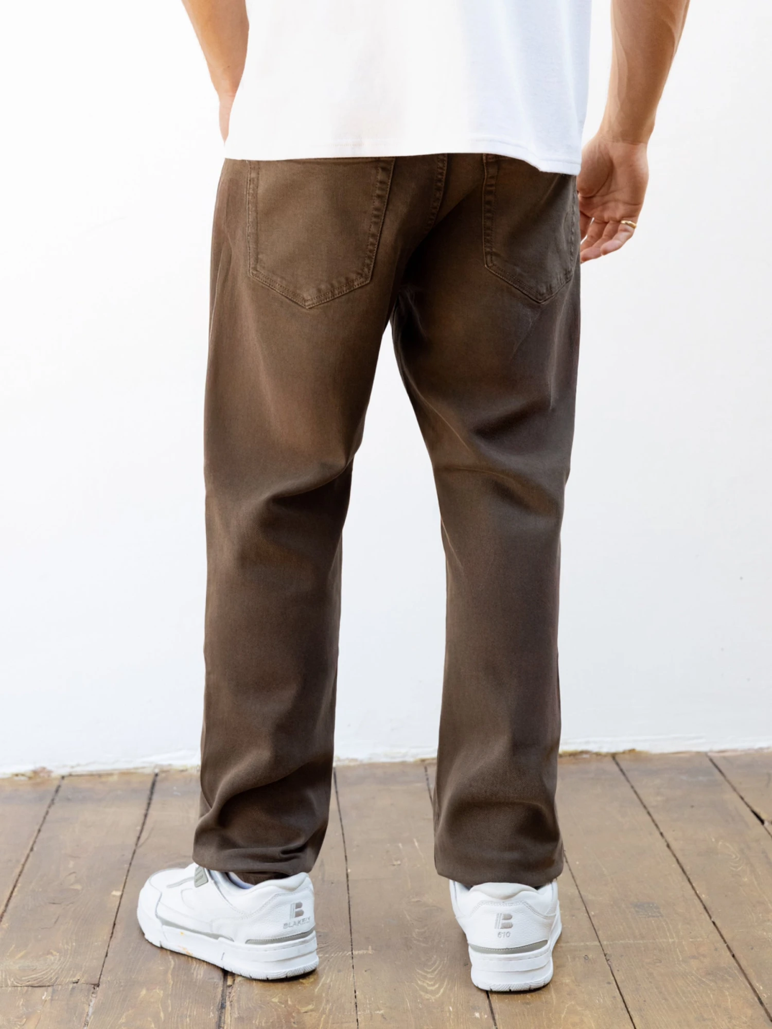 Vol.15 Loose Fitting Jeans - Brown 7 Vol.15 Loose Fitting Jeans - Brown - Image 5