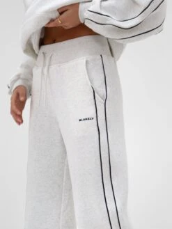 Apex Wide Leg Sweatpants - Marl White 11 Apex Wide Leg Sweatpants - Marl White -Blakely 2848AMarlWhite 01D 9ec96992 a0af 4a68 82a9 e2d3eed58b17