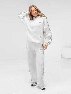 Apex Wide Leg Sweatpants - Marl White 9 Apex Wide Leg Sweatpants - Marl White -Blakely 2848AMarlWhite 03D 062a47f6 274d 49e3 9698 dc46a1c5c996