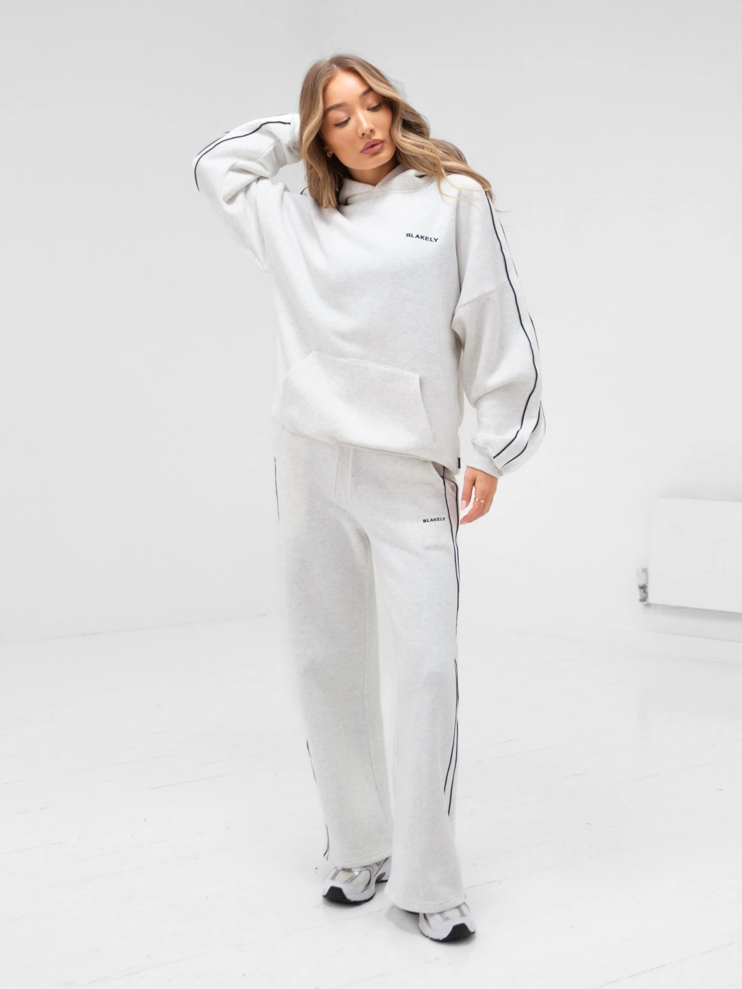 Apex Wide Leg Sweatpants - Marl White 5 Apex Wide Leg Sweatpants - Marl White - Image 3