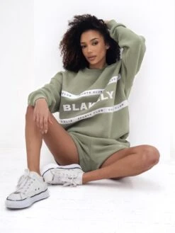 Serena Oversized Jumper - Olive -Blakely 2923BOlive 02D