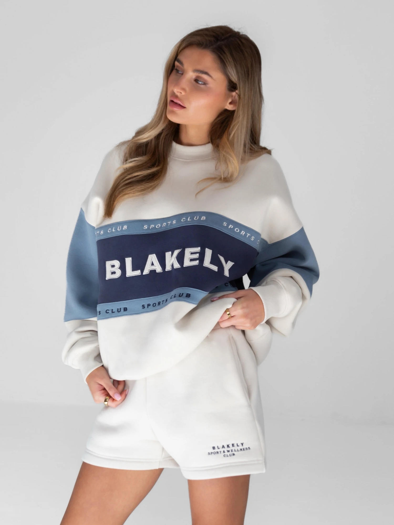 Alpine Oversized Jumper - Navy/Chalk 6 Alpine Oversized Jumper - Navy/Chalk - Image 4