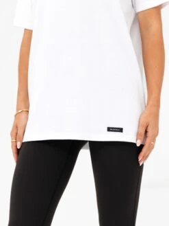 Olivia Oversized T-Shirt - White -Blakely 3124WHITELEADD 1