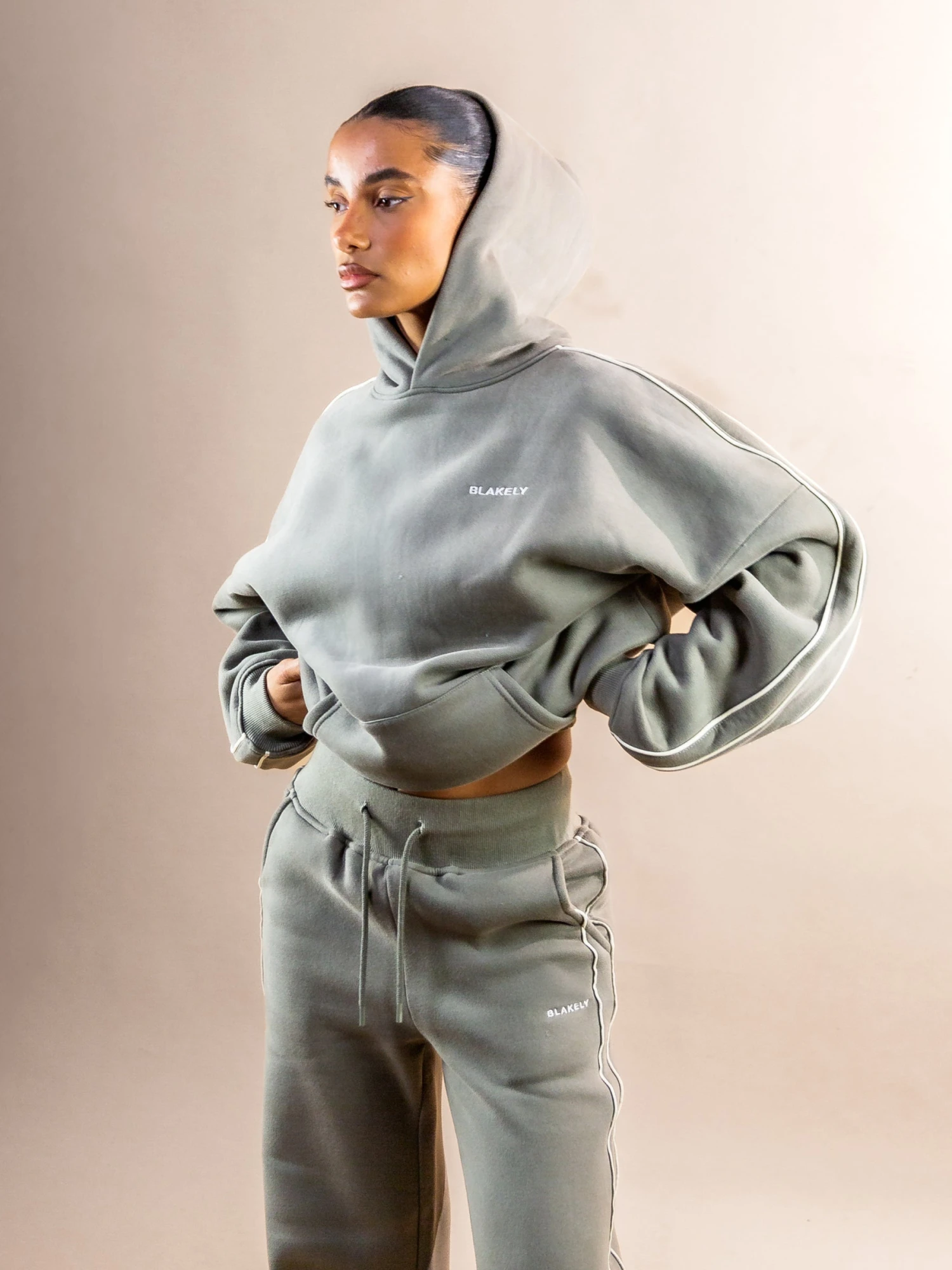 Apex Pro Oversized Hoodie - Safari Green 4 Apex Pro Oversized Hoodie - Safari Green - Image 2