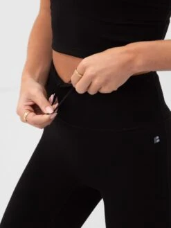 Apex Pro Compression Leggings - Black -Blakely 3380Black 03D