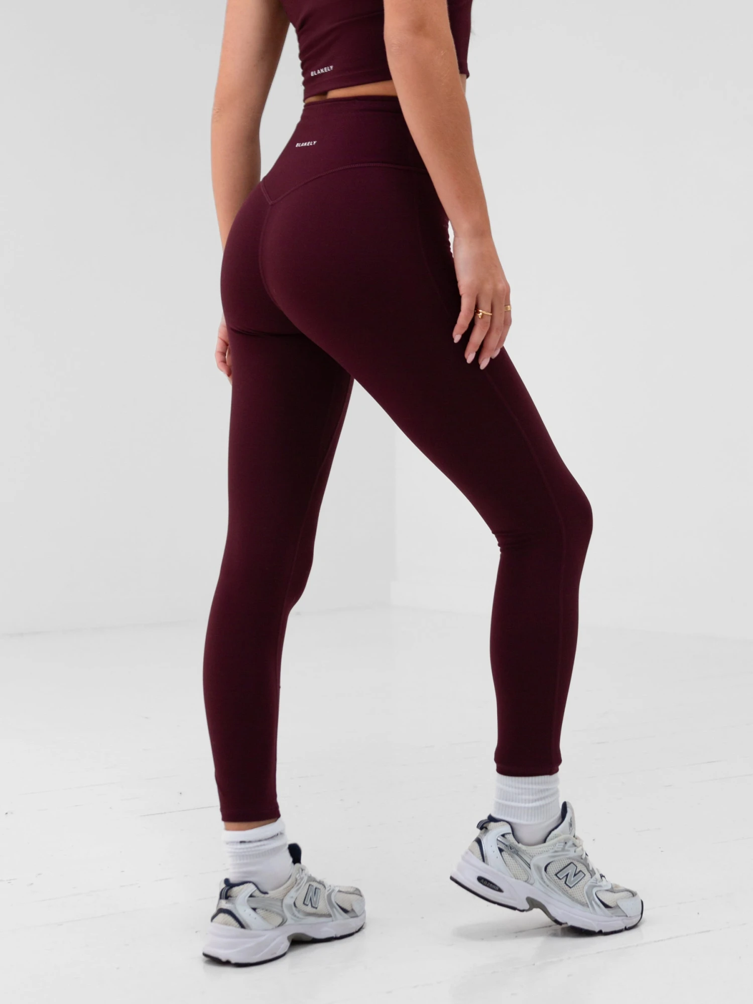 Apex Pro Compression Leggings - Deep Burgundy 6 Apex Pro Compression Leggings - Deep Burgundy - Image 4