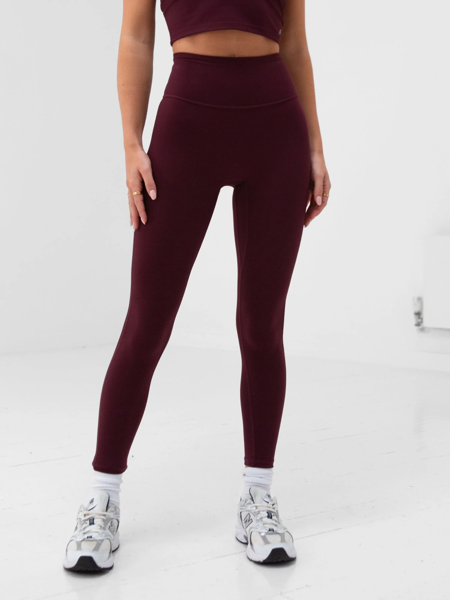 Apex Pro Compression Leggings - Deep Burgundy 3 Apex Pro Compression Leggings - Deep Burgundy