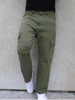 Relaxed Cargo Trousers - Khaki Green 8 Relaxed Cargo Trousers - Khaki Green -Blakely 4 888d1a81 78b7 4e0f a6e2 d92190614fdb