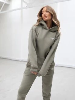 Heritage Oversized Hoodie - Olive 10 Heritage Oversized Hoodie - Olive -Blakely 867VWOlive 03D