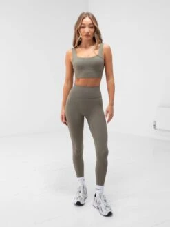 Apex Pro Sports Bra - Safari Green 10 Apex Pro Sports Bra - Safari Green -Blakely B166SafariGreen 04D