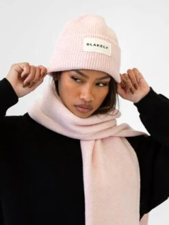 Label Knit Beanie - Marshmallow Pink 9 Label Knit Beanie - Marshmallow Pink -Blakely H132PINK 04D