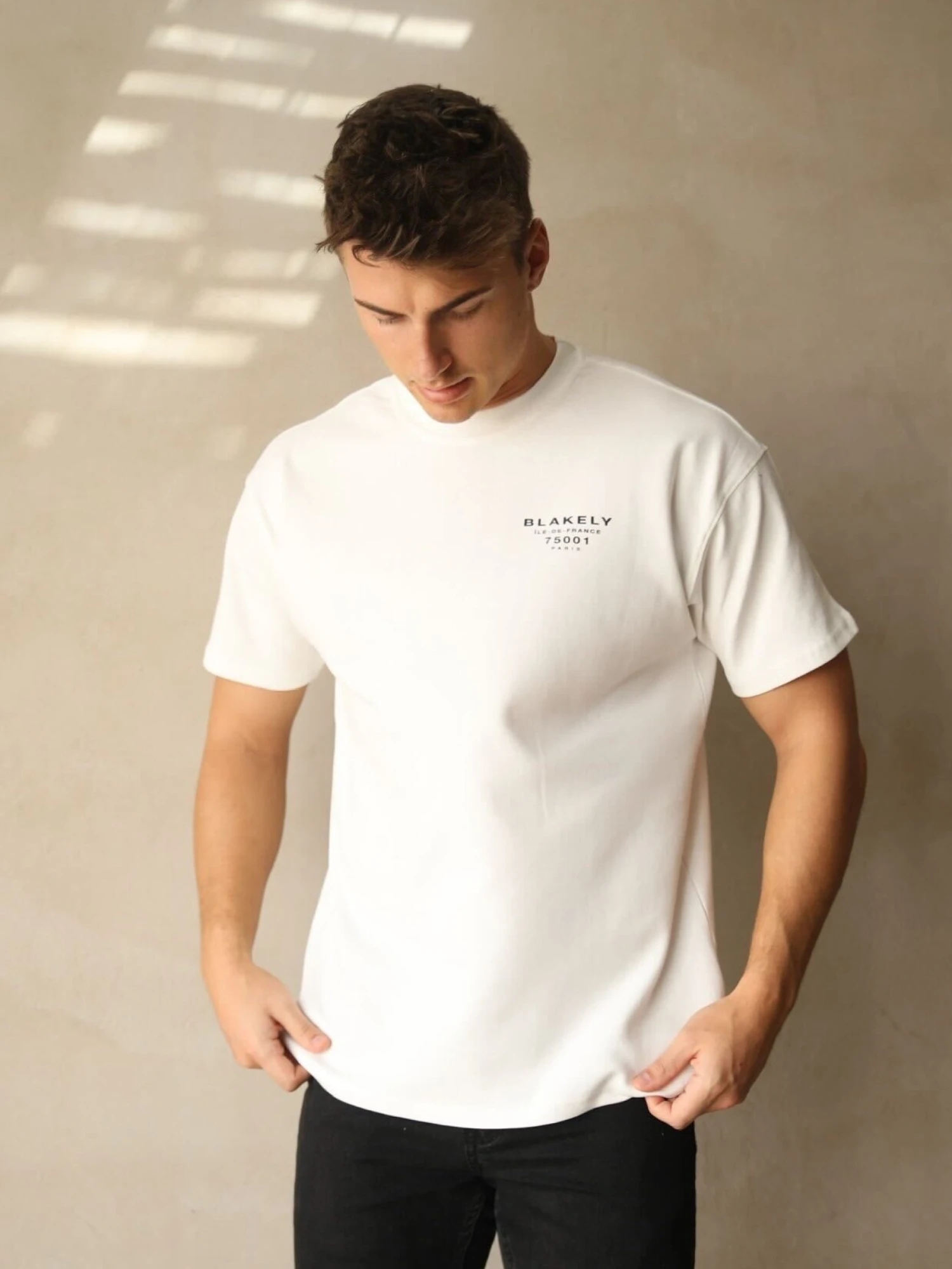 Rue Relaxed T-Shirt - White 4 Rue Relaxed T-Shirt - White - Image 2