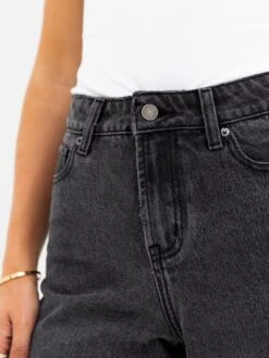 Blakely High Rise Denim Shorts - Washed Black -Blakely J8003BLACK02D