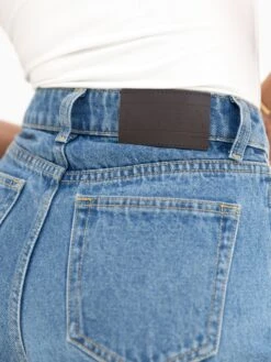 Blakely High Rise Denim Shorts - Mid Blue -Blakely J8003MIDBLUE05D