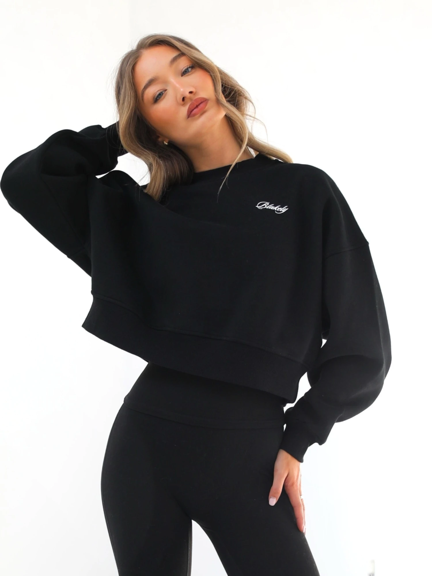 Off Duty Cropped Jumper - Black 3 Off Duty Cropped Jumper - Black
