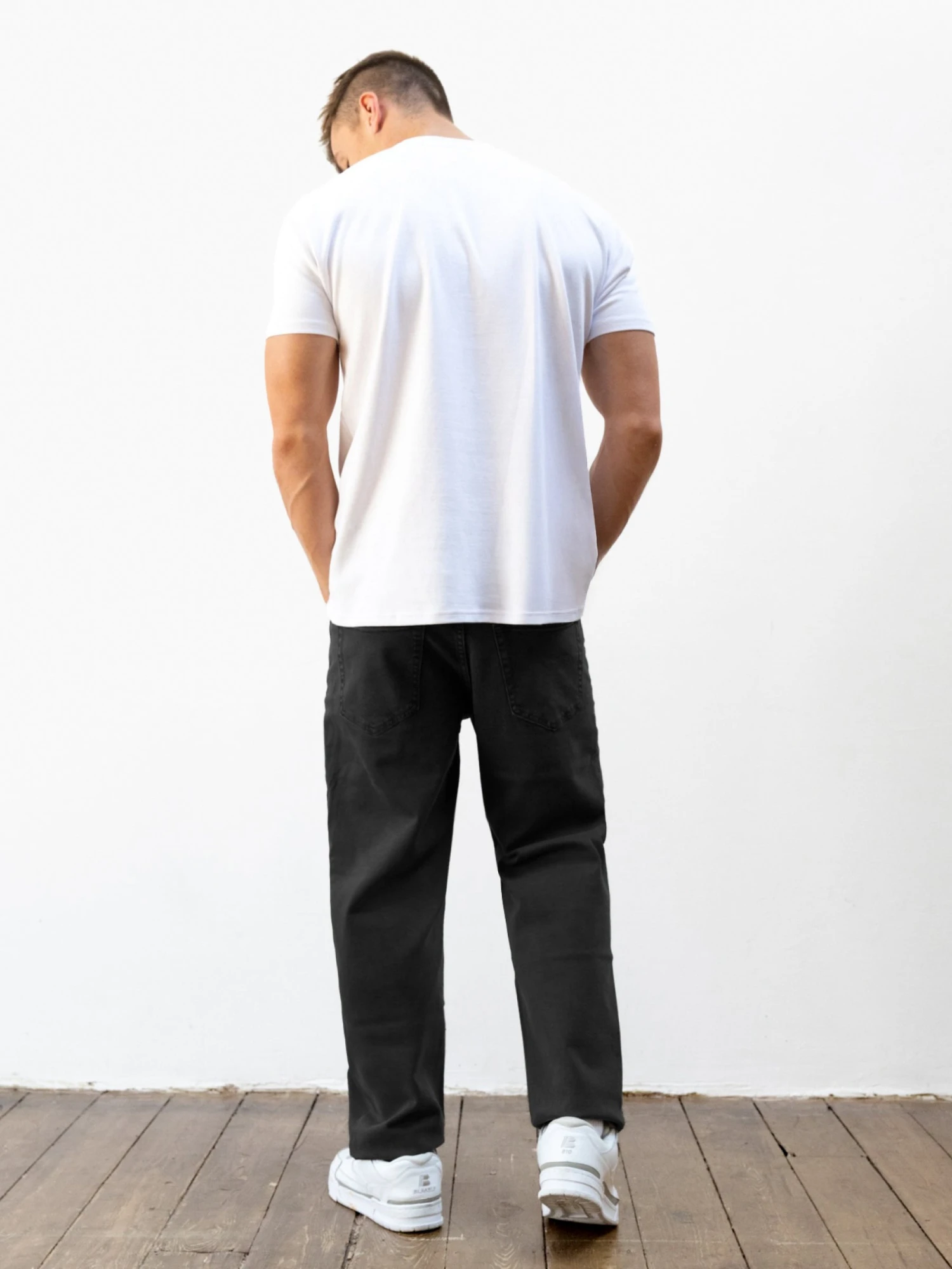 Vol.15 Loose Fitting Jeans - Black 6 Vol.15 Loose Fitting Jeans - Black - Image 4