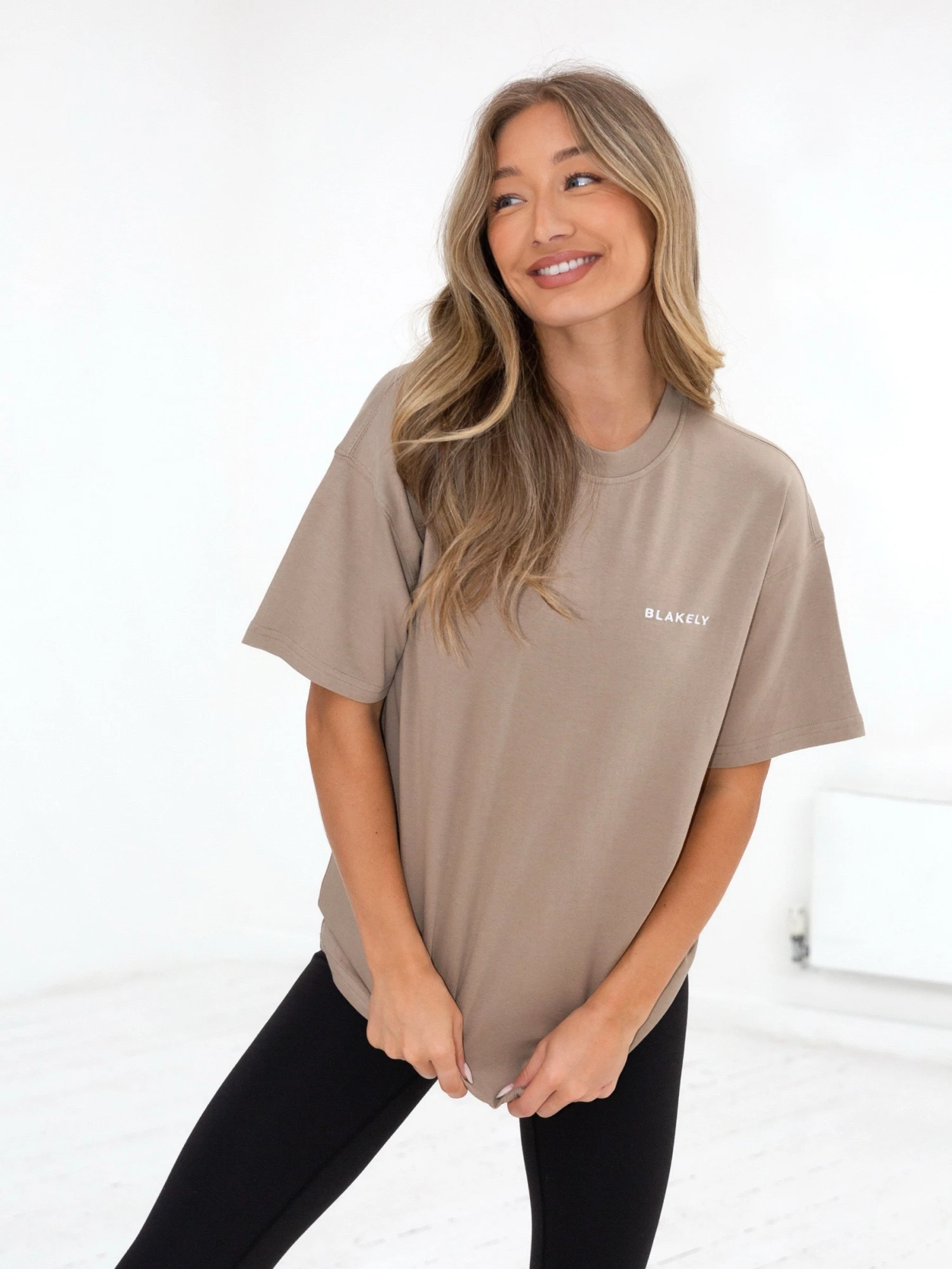 Series Oversized T-Shirt - Washed Khaki 4 Series Oversized T-Shirt - Washed Khaki - Image 2