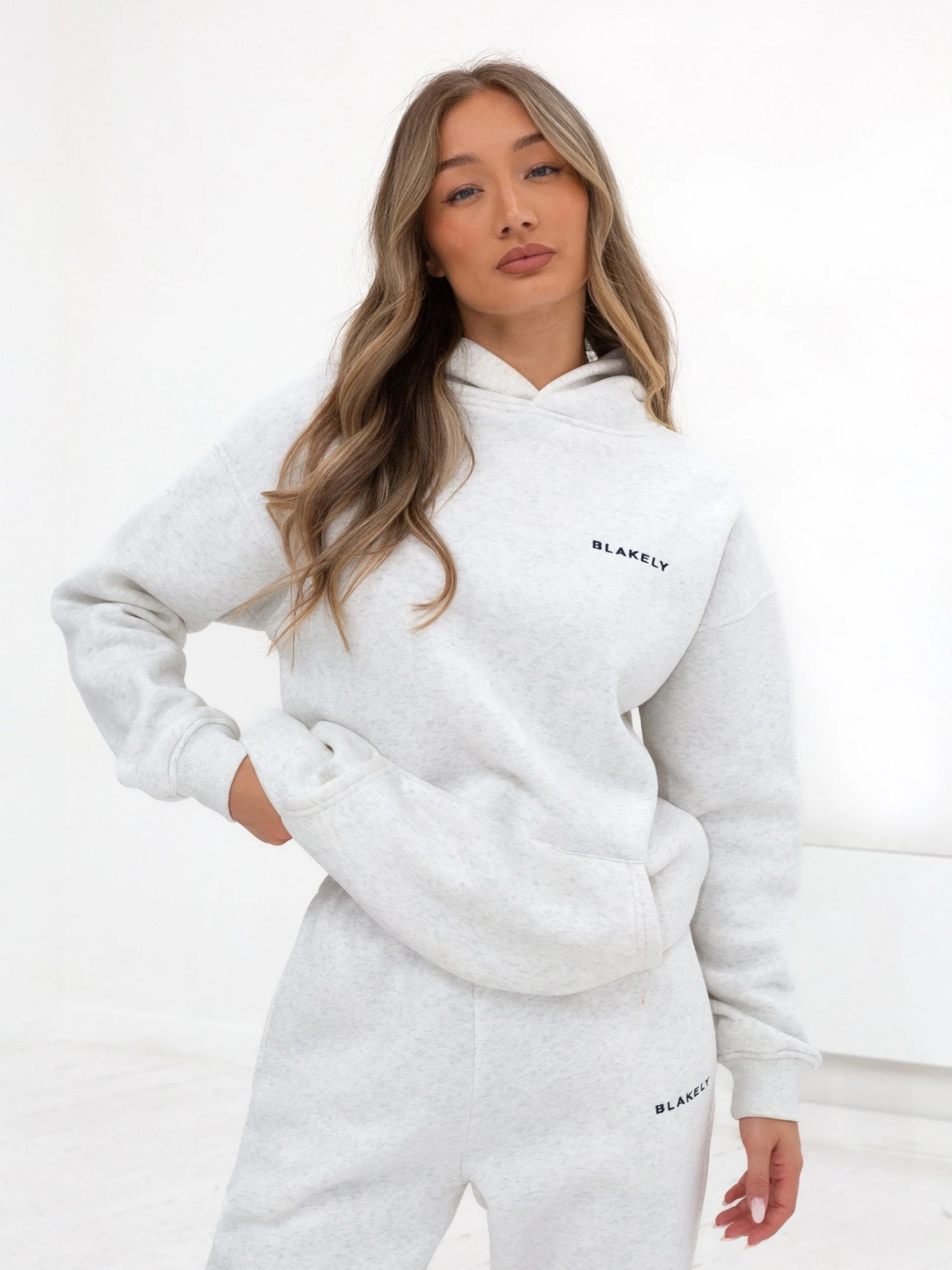 Series Oversized Hoodie - Marl White 4 Series Oversized Hoodie - Marl White - Image 2