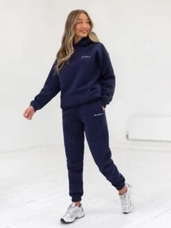 Series Oversized Hoodie - Navy -Blakely edit836AWNavy 04D